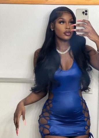 Dominican 5'10 Goddess💦💦 - 1