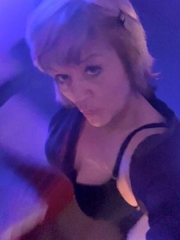 38DDD BLONDe Hot cougar -Up all Night - 1