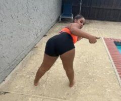 hottie - Image 2