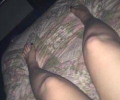 Tall hottie😙 - Image 6