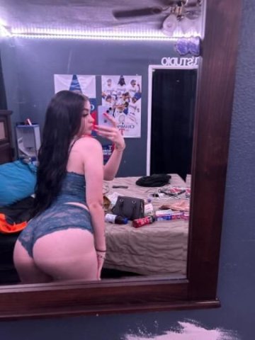 THICK VANILLA SNOWBUNNY❄🐰 - 1