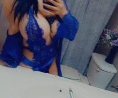 mujer linda y latina - Image 2
