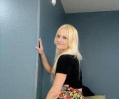 blue eyed all natural lady next door - Image 4
