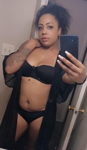 sexxxy mixed babe available for incall or outcall NO DEPOSIT SAVE MY NEW# - 1