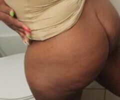 💦👅SEXYY.... SHAKIN...SWEET SENSATIONS!!! THICK CARAMEL BROWN SKIN BABE... LOOKING FOR SOME FUN!!! - Image 5
