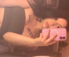 San Diego escorts - lets make some new years memories!! Sexy petite!