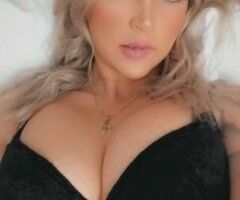 Hartford escorts - CUM 4 ME DADDY 😈 CUM feel my warm tight pink Pussy 💦 Cum help me squirt while we smoke a blunt 😈💋💦