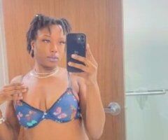 2girlw/Babygirl 🔥oilMassage🫦SUCKem UPs💦😮 - Image 2