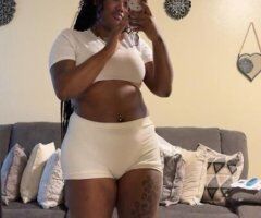 Ms . Wet Wet 🥹 " INCALLS/OUTCALLS " - Image 2