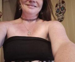 IF YOU WANT STRESS RELIEF COME SEE ME - Image 9