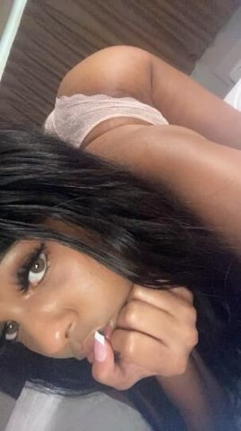 NEW TO THE CITY😘CREOLE VIXENN💋.2GIRL - 1