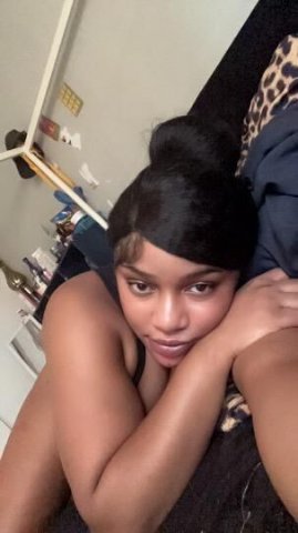 Im Party Friendly now 🥳😘 - 1