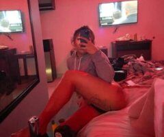 outcall horny AF lets play - Image 5