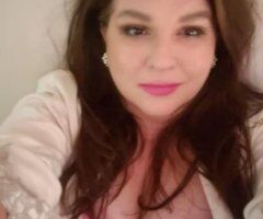 Minneapolis / St. Paul escorts - swf in Woodbury (No Deposit)