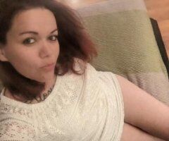 Bowling Green escorts - you can have one or the other or both! double trouble fun