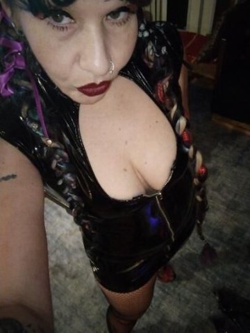 available for incalls 💋German gothic exotic hottie - 1