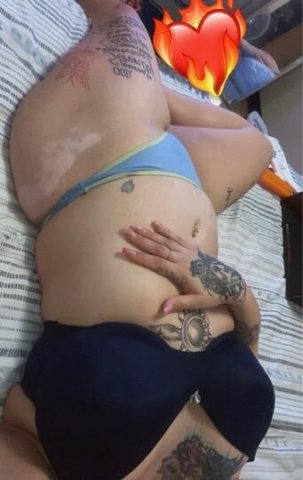 Thick and Juicyy 💦 - 1