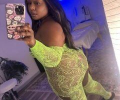 KINKY BUSTY BABE 🫦 - Image 5