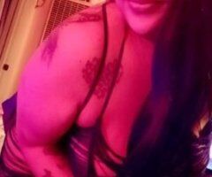 Monterey escorts - Ladybugs Girlfriends Experience