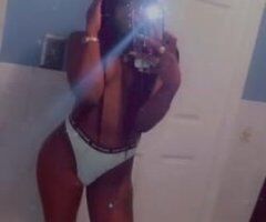 hot girls - Image 3