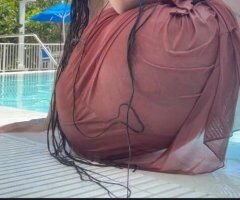 lightskin pretty & wet , ready for fun - Image 2