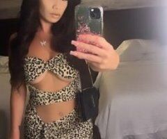 💋 New to the Area💋 - Image 3