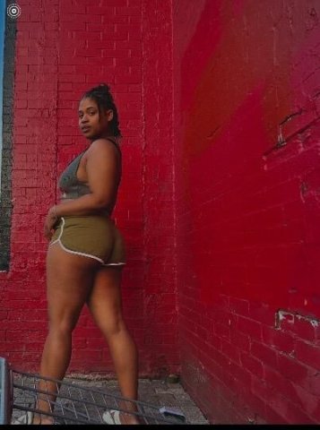 looking for a girlfriend experience/regular meet ups - 1
