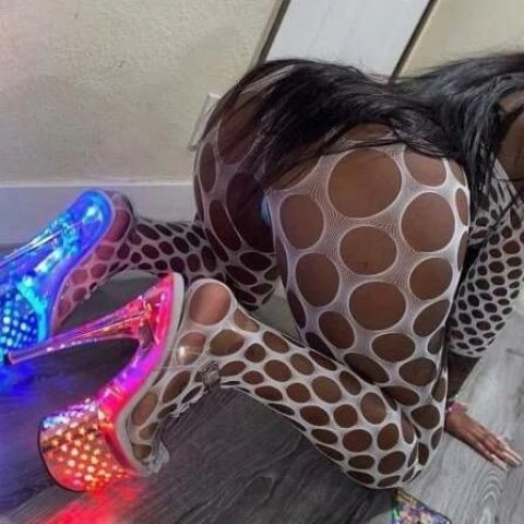 OUTCALLs AVAILABLE NOW - 1