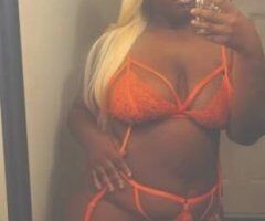 NEW Here Available Now, $100 Hhr Special 🫵dont miss out !! 😘💦CREAMY💦DREAMY💦SENSATIONAL 🥰UNFORGETABLE EXPERIENCE ✨READY TO PLEASE NOT TEASE 😉👅💫 INCALLS ONLY - Image 2