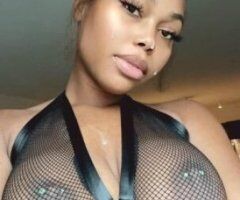 Evansville escorts - snapcha:sugar40421 SIMPLY Amazing 🤩💦Soft Boobs💦✅💯Real 💯 👅 Sweet Treat💎420 Friendly💕No drama You'll Be Craving For More 💋💎Don’t miss out