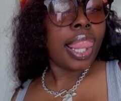 Detroit escorts - 📲CARDATE INCALL 🚗💨 📲 💛 2 NUT SPECIAL 💦 FAT ASS 🍑 FREAKY FRIDAY 😈😍