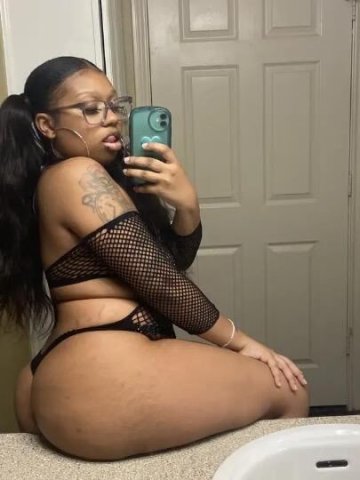 HoneyBabyBooked - 1