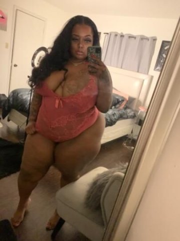 🍑Wanna meet 💕Young sexy girl available for your desires 😍,💦waiting 💦 for 🔥 Incall / outcall / Car call / Available 24/7💦🔥Age: 28 - 1