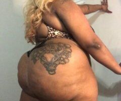 🍑Wanna meet 💕Young sexy girl available for your desires 😍,💦waiting 💦 for 🔥 Incall / outcall / Car call / Available 24/7💦🔥Age: 28 - Image 4