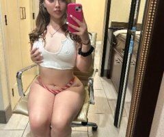 BLONDE PRETTY BIG BOOTY HOTTIE 💋👸 Young, Petite, and FUN!!- Belltown IC / OC , Available NOW - Image 2