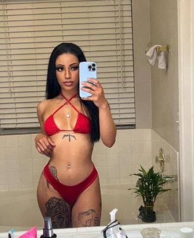 (Nuru Massages) YOUR NAUGHTY WET ISLAND FAVORTIE💙 - 1