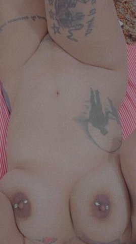Hi daddy, I'm Mara, a hot girl - 1