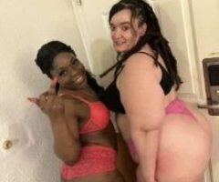 Bowling Green escorts - Chocolate & Vanilla