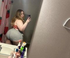 Seductive and Pretty 💕 - Image 6