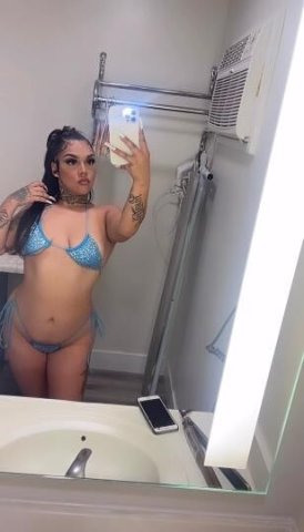 hot mexican mami - 1