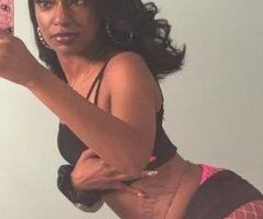 pretty petite outcalls - Image 3