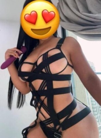 Latina Nueva en la zona👄💦🔥👅 - 1