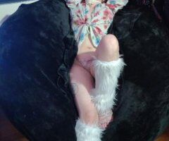 SENSUAL SEDUCTIVE ATTENTIVE PASSIONATE DOMINATE LOVER OF AFFECTION WANTING TO PLEASE YOU - Image 4
