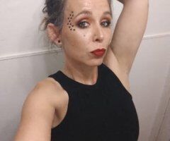 Wanna c my magic trick i can make ur cock disappear! - Image 2