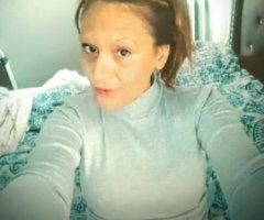 COME GET IN THIS WETT SNOW BUNNY - Image 4