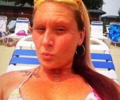 COME GET IN THIS WETT SNOW BUNNY - Image 5