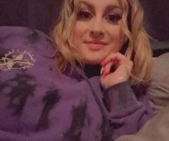 sexy sativa last day in Knoxville dont miss me 💋💦 - Image 4