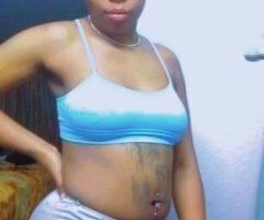 I bet I Can make You Cum Quick Watch Me Squirt and Cream On That Dick - Image 1