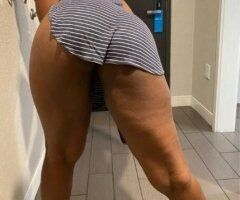 cum get that Nut SUCKED UP💦 - Image 1