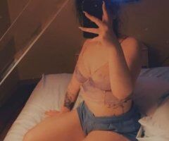 wanna watch me play with my pretty pussy - Image 7